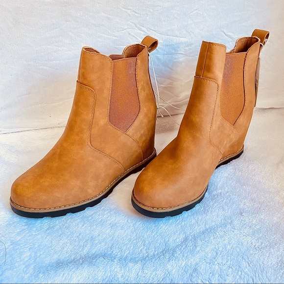 Universal thread amalia boots Clearance